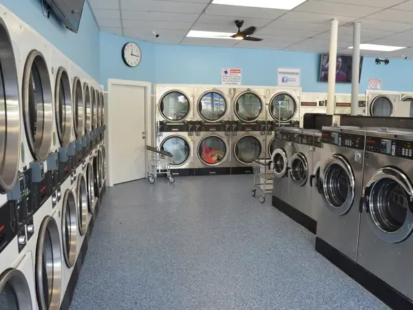 Northway Coin Laundry in Columbia, TN